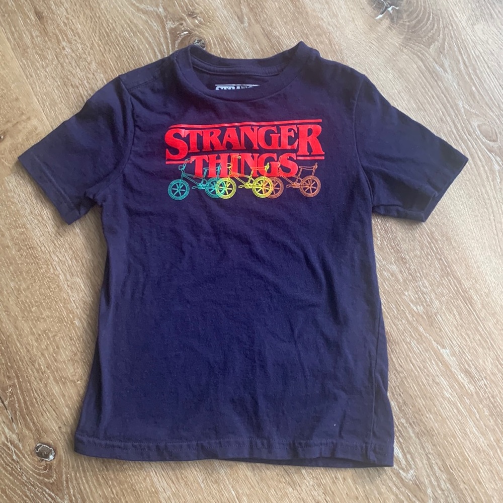 Kids Stranger Things tshirt size XS 4/5